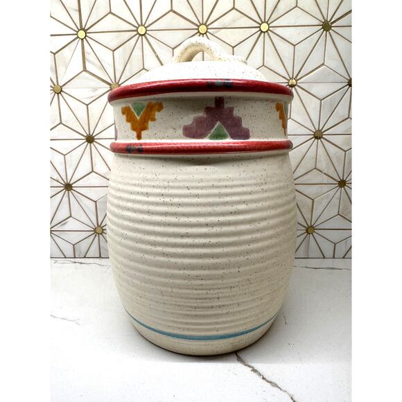 Vintage Saratoga Treasure Craft USA Ceramic Canister Set (Set of 3) - Picture 3 of 10